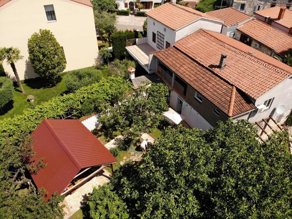 Apartment Laureta Poreč Exterior foto